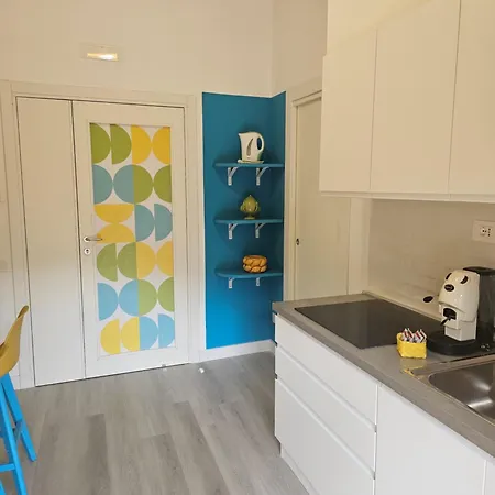 Sunny Flat סורנטו