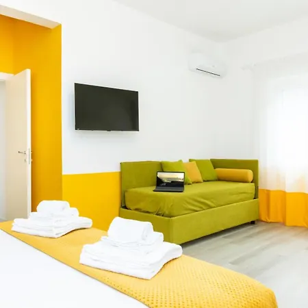 Apartment Sunny Flat