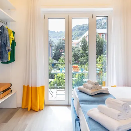 Sunny Flat Apartment Sorrento