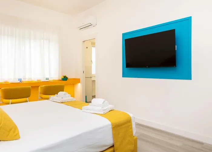 Sunny Flat * Σορέντο