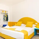 Sunny Flat شقة سورينتو